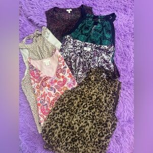 LOT of 6 Women's Blouses - Multicolor Collection. Size. M.